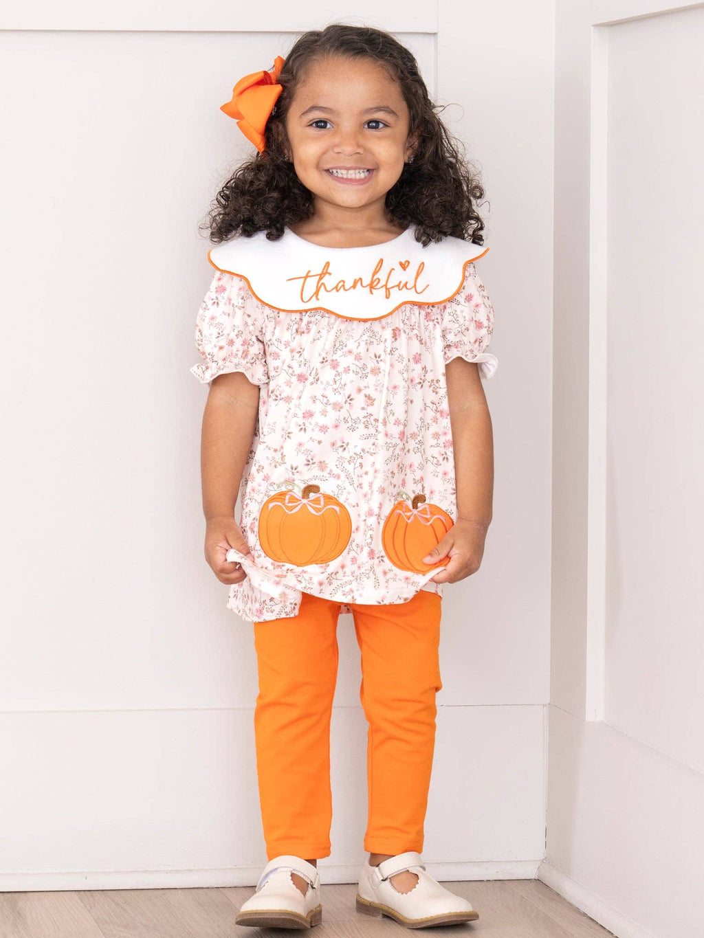 Thankful Pumpkin Embroidered Outfit: 3XL(7yrs)
